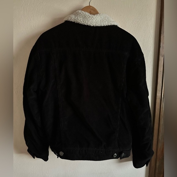 Vintage black corduroy coat with faux fur lining Gilmore Girls Look Size M - Picture 6 of 9